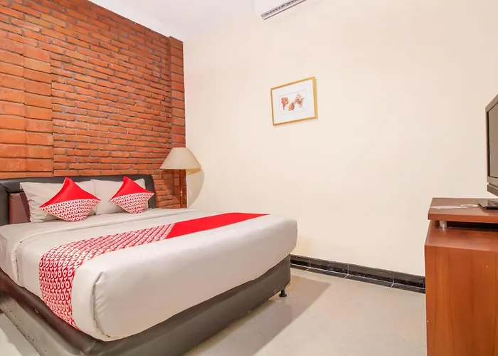 Hotel Super Oyo 3118 Maxi Budget Kuta (Bali)