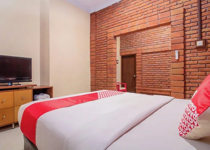 Super Oyo 3118 Maxi Budget Kuta (Bali)