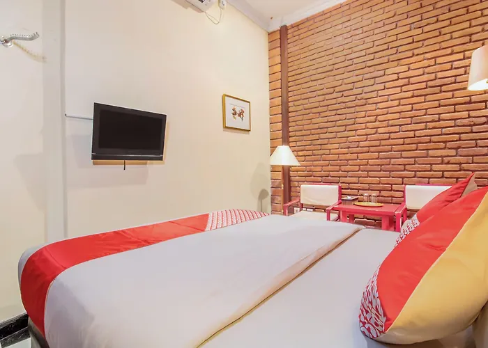 Super Oyo 3118 Maxi Budget Hotel Kuta (Bali)